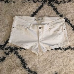 Abercrombie and Fitch white denim short size 10